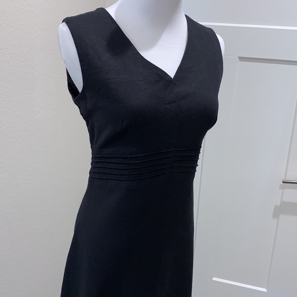 Christopher & Banks Linen Dress - Picture 3 of 16